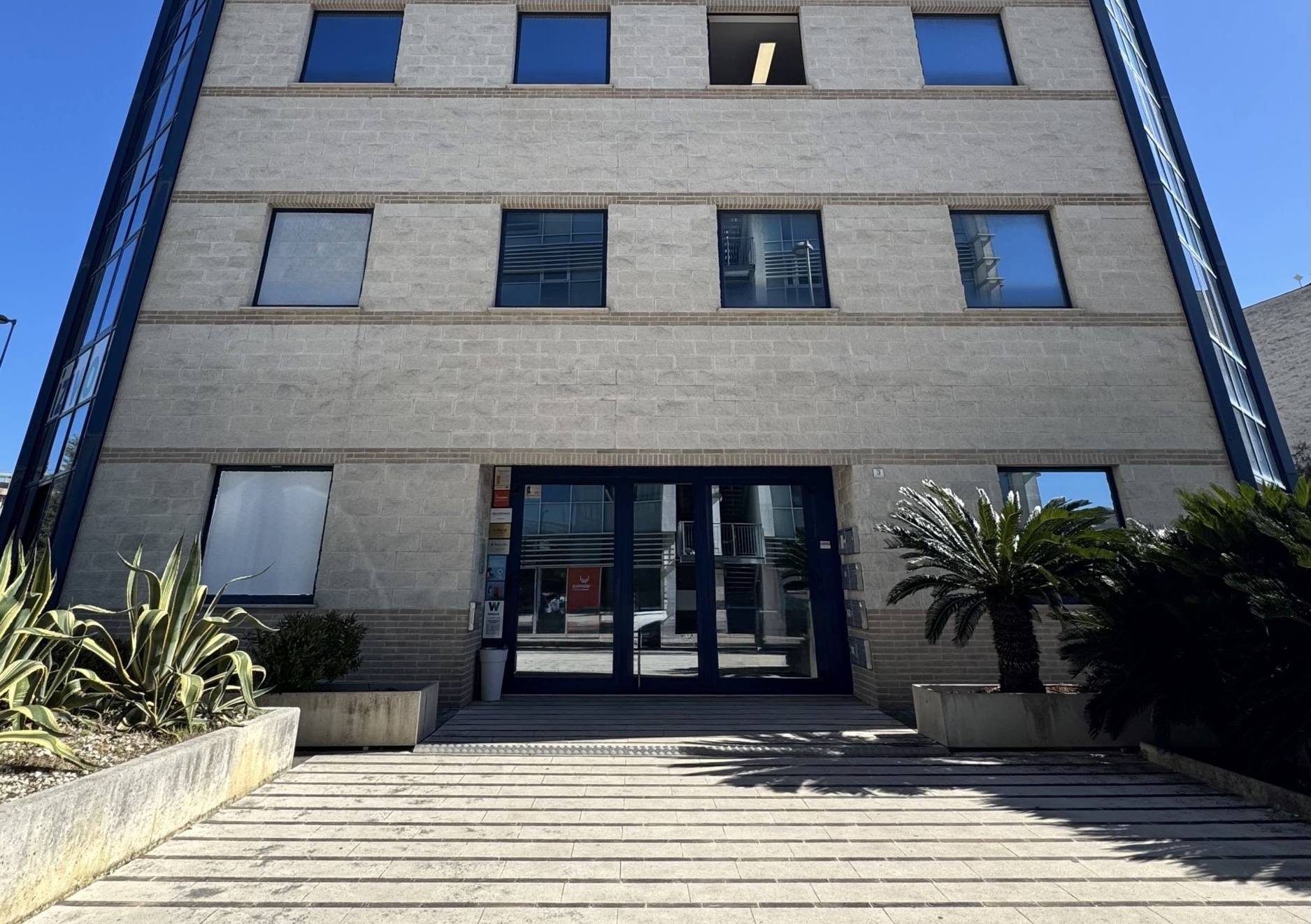 Agenzia Coface Ancona - ADRIATICA CREDITO E CAUZIONI S.R.L. - Creditpartner